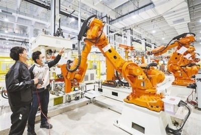 數(shù)字技術(shù)助力產(chǎn)業(yè)升級(jí) 新時(shí)代畫卷